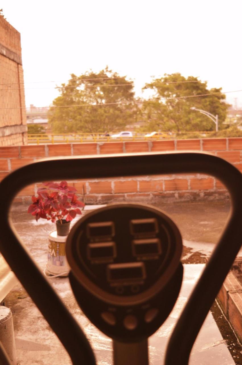 El Descanso Donde Sara Vandrarhem Medellín Exteriör bild